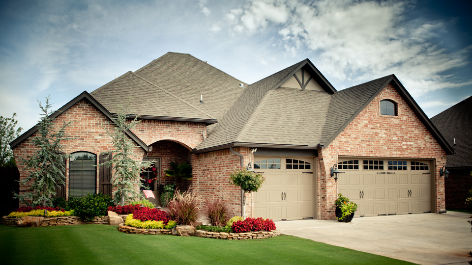 Marketing & promotional photos are everywhere. Interior, exterior, in motion, video, doesn't matter. We are equipped and ready to capture it for you.